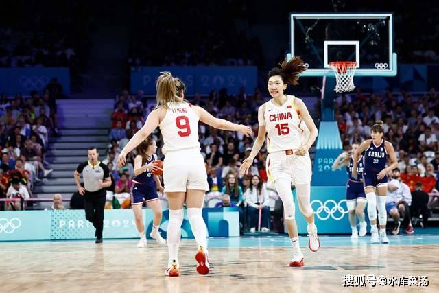 斯波：季后赛被骑士横扫输122分让我们意识到必须改变（斯波：季后赛遭骑士横扫净负122分，让我们下定决心求变）