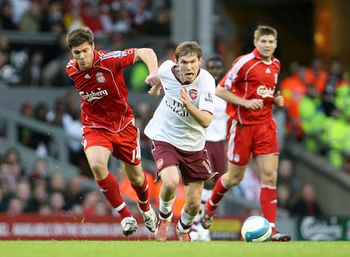 博主：前国脚刘建业将担任重庆铜梁龙新帅，率队征战中超（据博主称，前国脚刘建业将出任重庆铜梁龙主帅，带队征战中超）