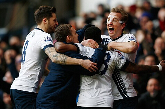 欧冠改制后连续3场破门最年轻榜单：17岁卡尔居首，姆巴佩次席（欧冠改制以来连续三场进球最年轻球员榜：17岁卡尔领跑，姆巴佩位居第二）