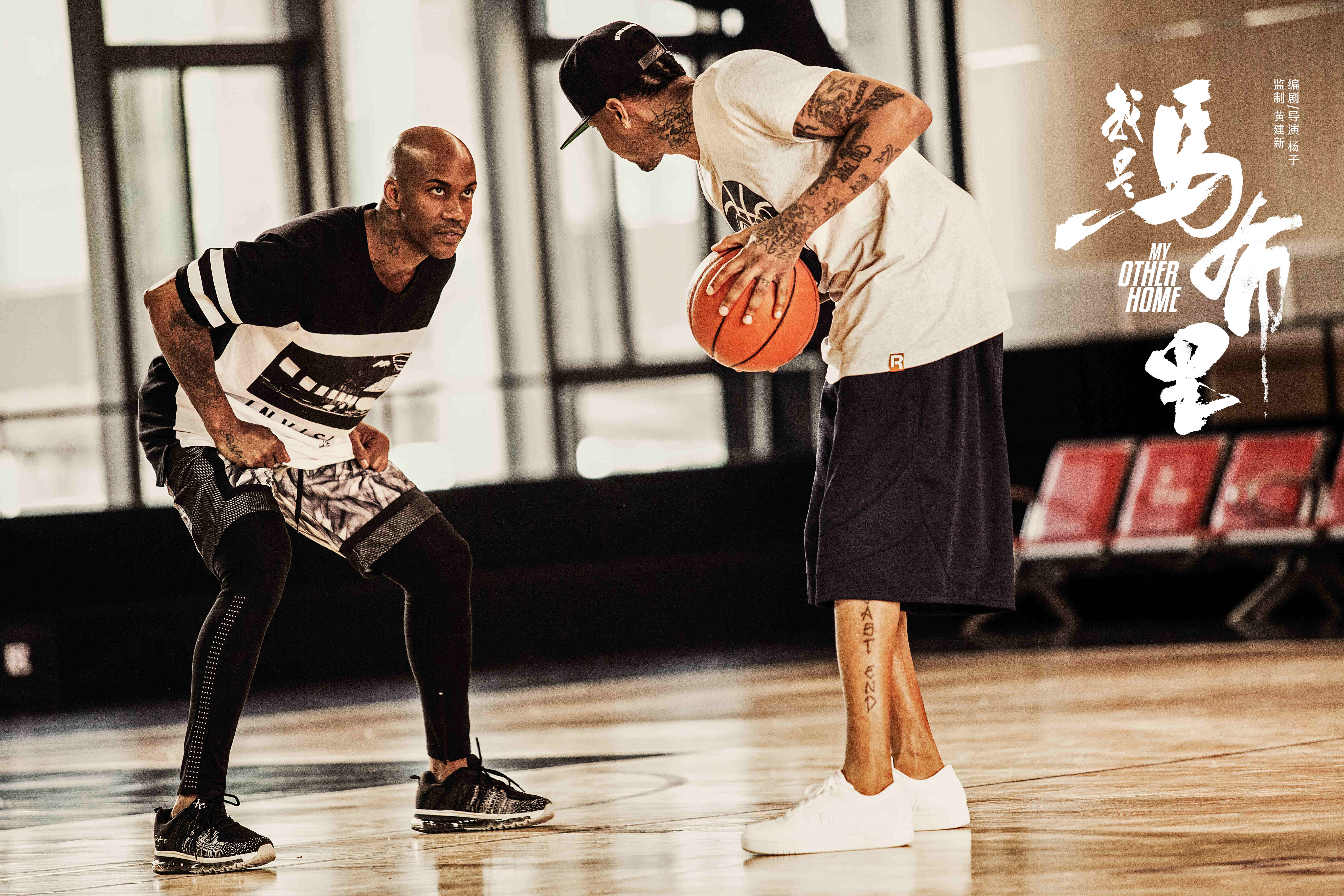 图片报：多特后防线出现危机，将面临安东和安塞尔米诺缺阵（图片报：多特后防告急，安东与安塞尔米诺双双缺阵）