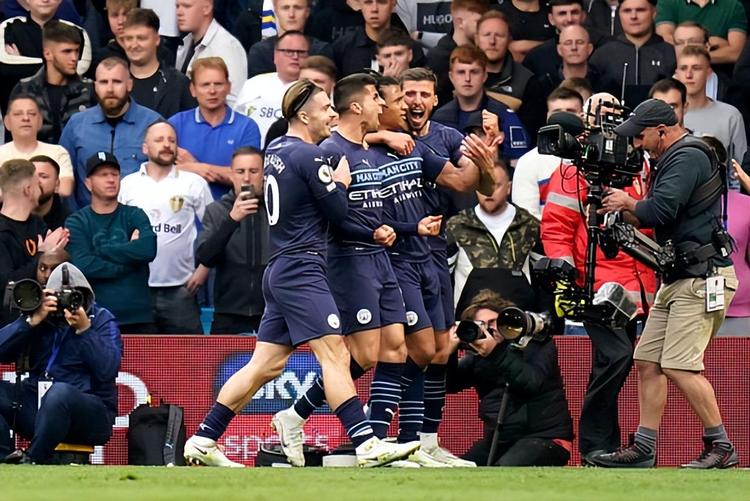 加斯佩里尼：我们因为五个点球罚丢四个被惩罚，这实在太多了（加斯佩里尼：五点球仅进一遭惩罚，这样的失误太多了）