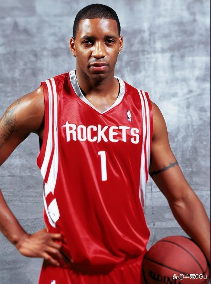 挪威上次参加世界杯还是1998年，当时哈兰德尚未出生（挪威上次亮相世界杯已是1998年，彼时哈兰德尚未出生）