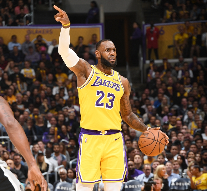 泰晤士报：竞标欧冠失败后，网飞考虑争夺部分英超转播权（泰晤士报：欧冠竞标失利后，网飞考虑竞逐英超部分转播权）