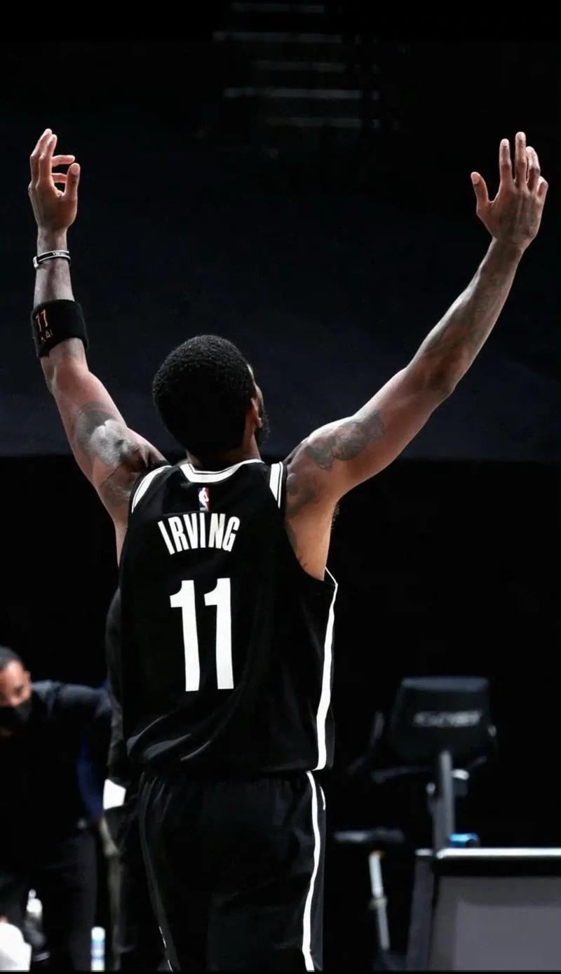 灰熊112-107击败快船，伦纳德39分哈登23分难救主（灰熊112-107力擒快船，伦纳德39分哈登23分仍无力回天）